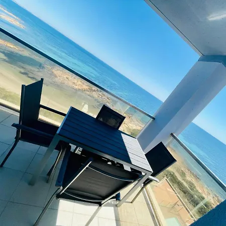 Апартаменти Seafront *