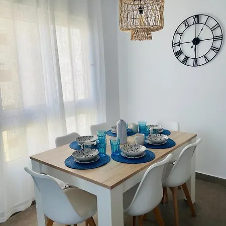 Apartment Seafront *