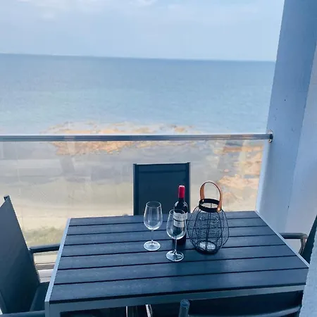 Seafront Apartmán *