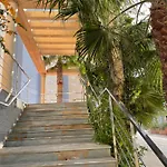 Seafront * 라망가델마르메노
