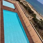 Seafront 아파트 *