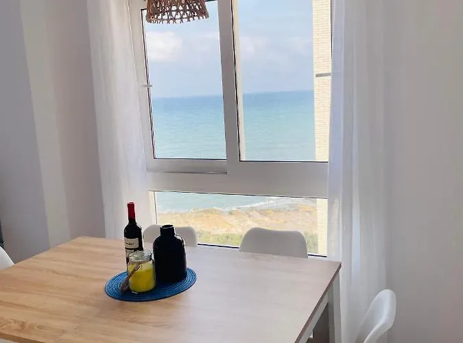 Апартаменты Seafront *